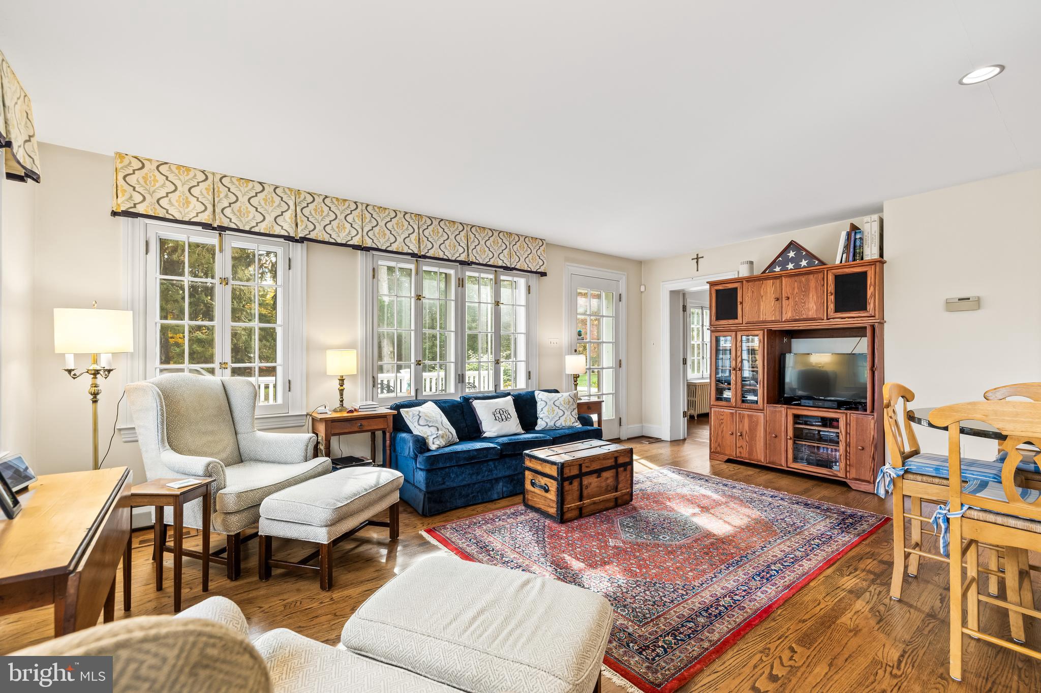 6515 Darnall Road Baltimore, MD 21204 - Photo 21 of 72 Family Room
