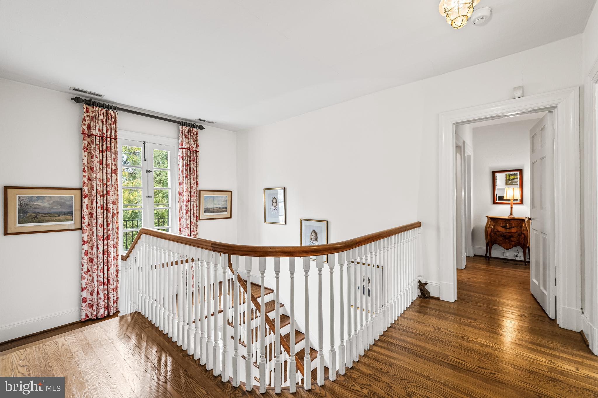 6515 Darnall Road Baltimore, MD 21204 - Photo 36 of 72 Hall