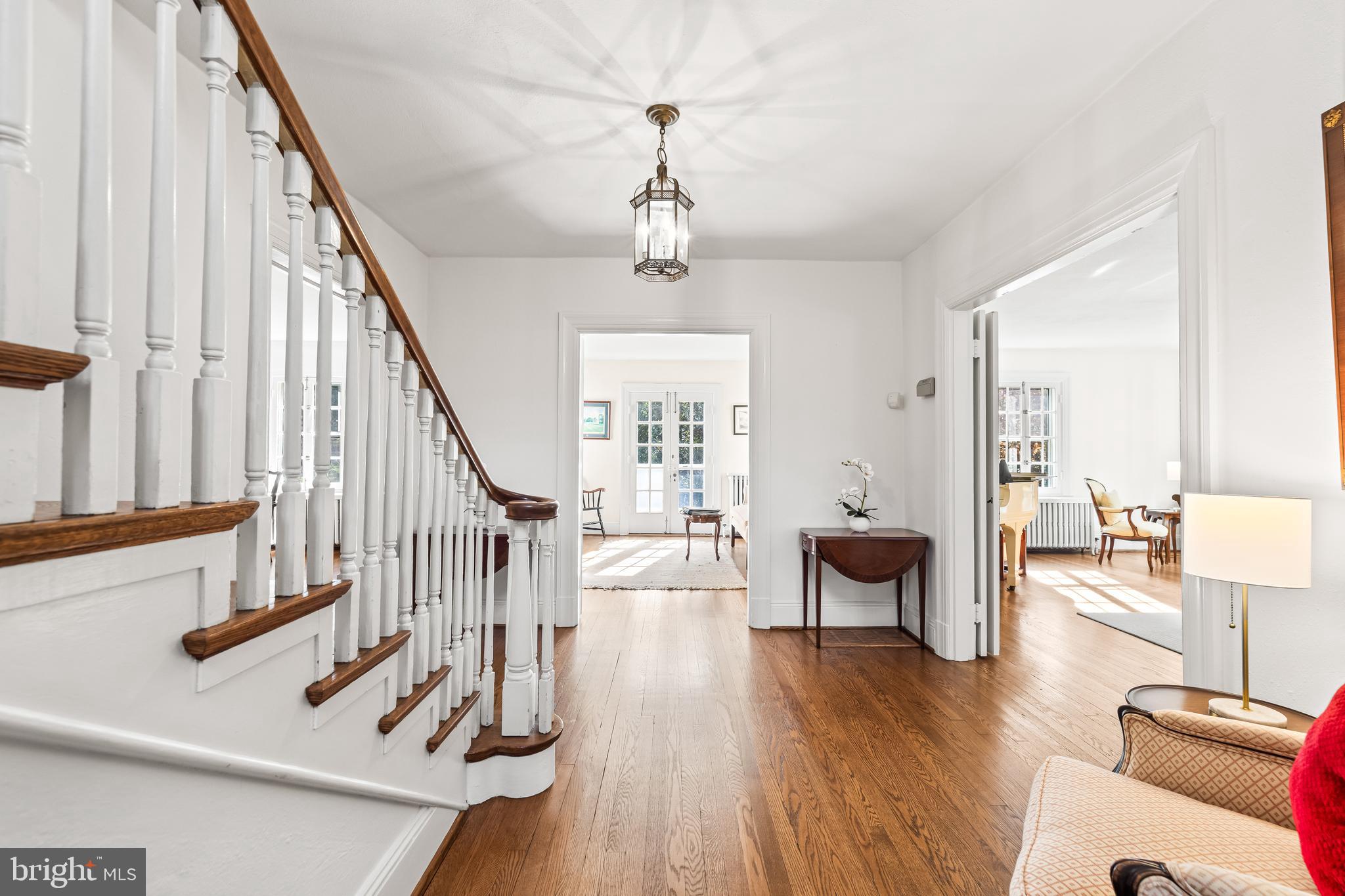 6515 Darnall Road Baltimore, MD 21204 - Photo 5 of 72 Foyer