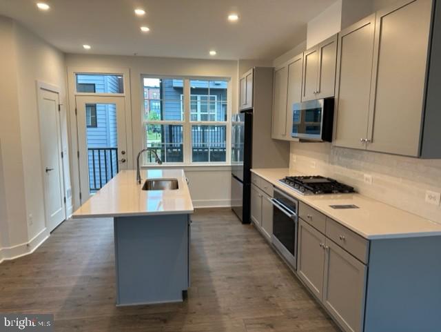 11256 Bunsen Street Reston, VA 20190 - Photo 4 of 8