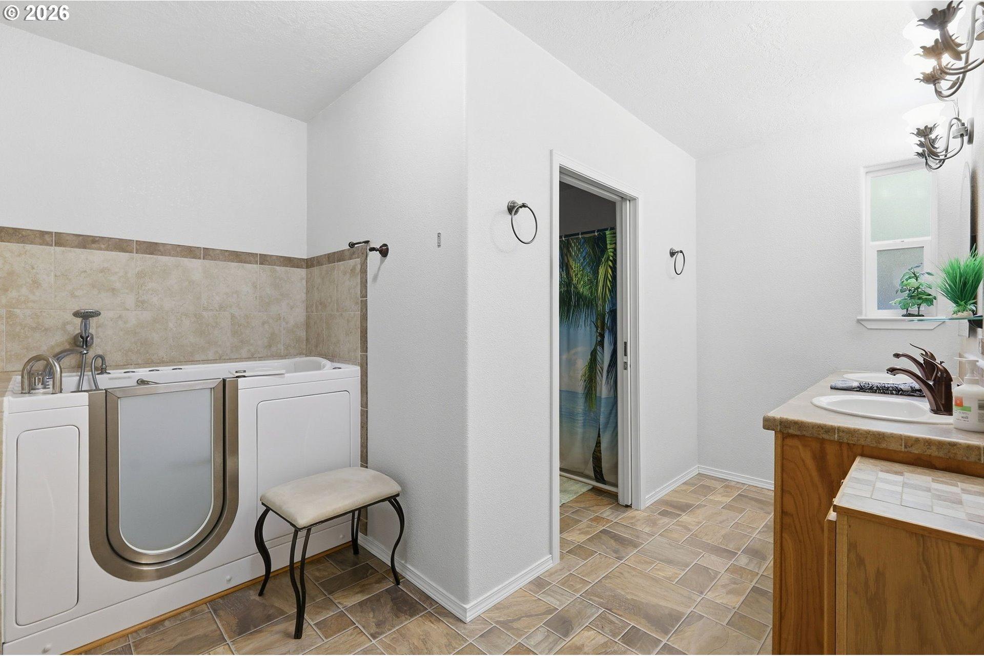 25055 Orchard Tract Road Monroe, OR 97456 - Photo 24 of 45 Gallery Image 24