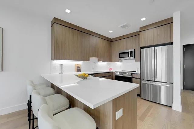 $3,000 | 8404 4th Avenue, Unit 208, North Bergen, NJ 07047