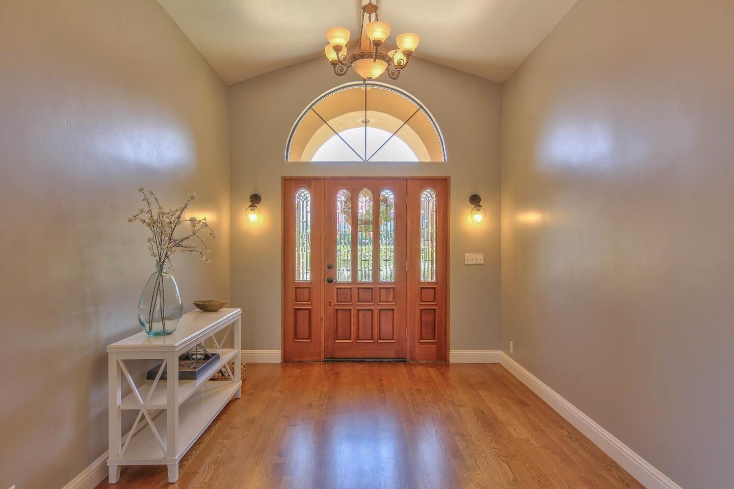 22670 Murietta Road Salinas, CA 93908 - Photo 9 of 39 Gallery Image 9