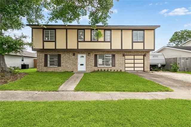 1916 Madewood Road Laplace, LA 70068 - Photo 1 of 16