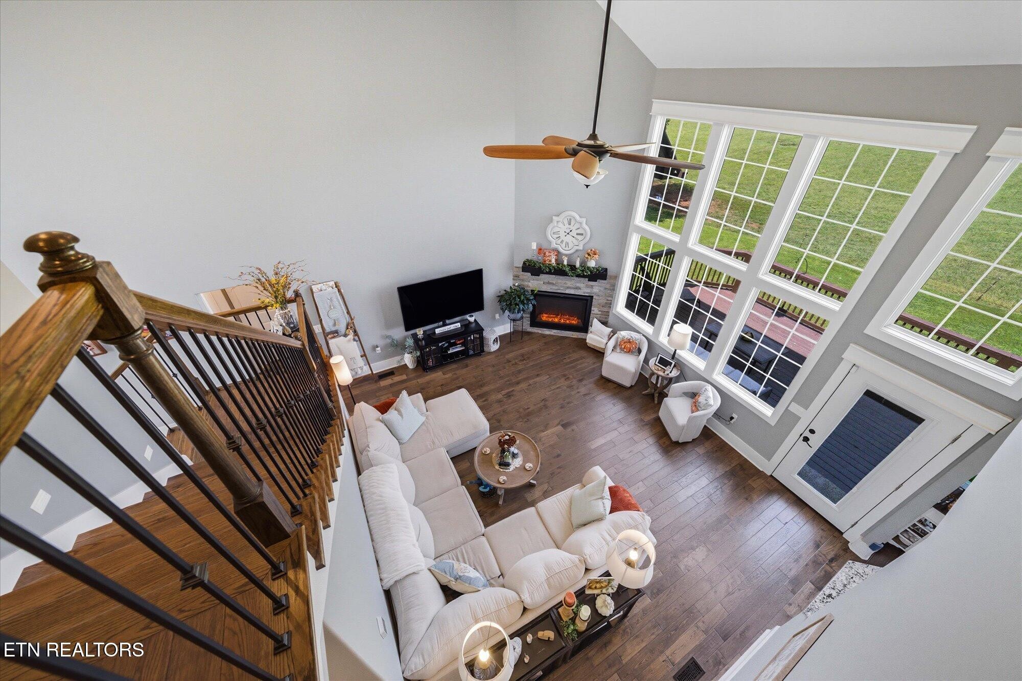 1308 Rippling Waters Circle Sevierville, TN 37876 - Photo 13 of 49 Gallery Image 13