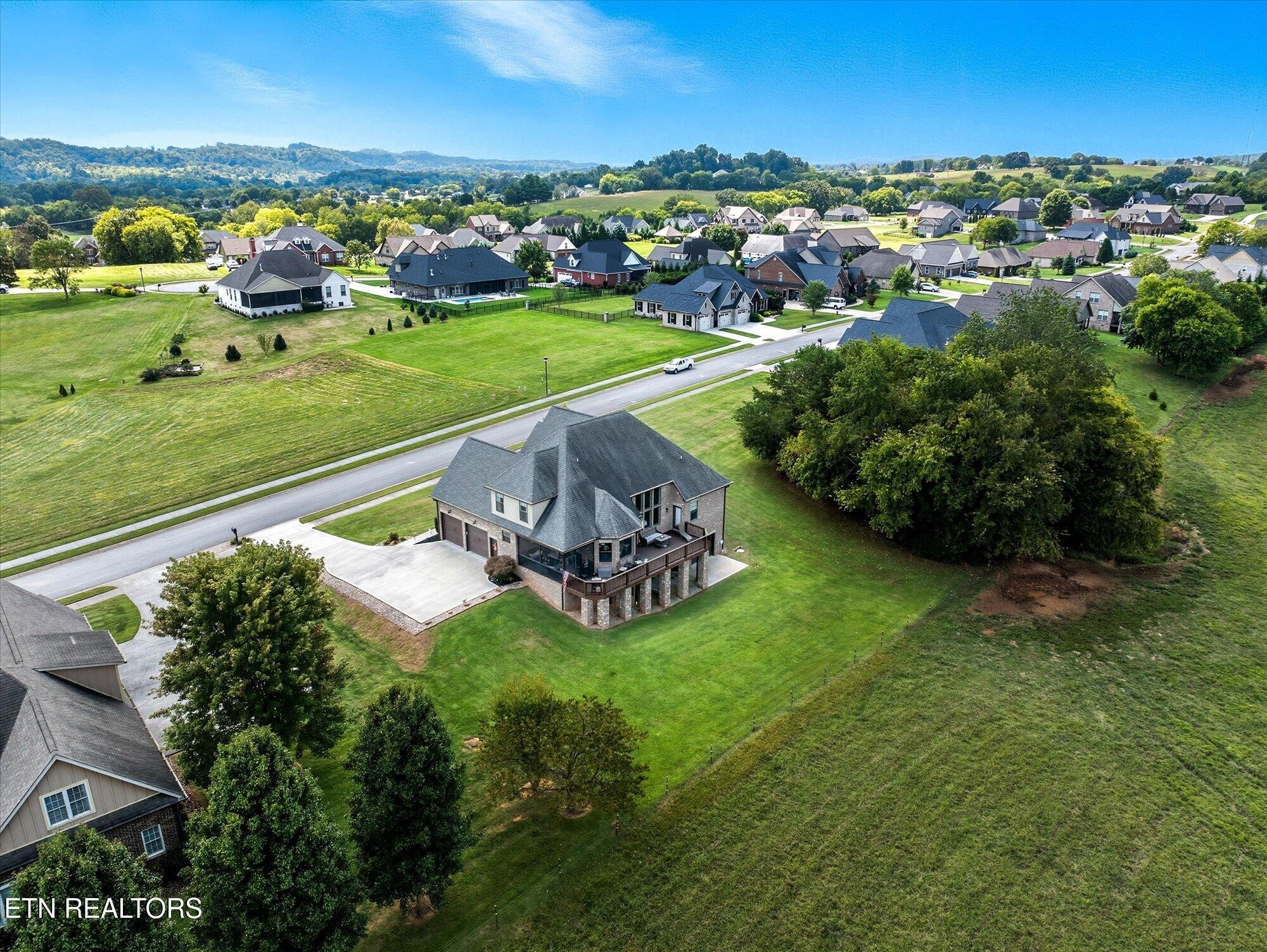 1308 Rippling Waters Circle Sevierville, TN 37876 - Photo 42 of 49 Gallery Image 42