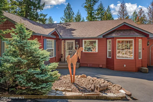$955,000 | 12735 North Sherwood Court, Hayden, ID 83835