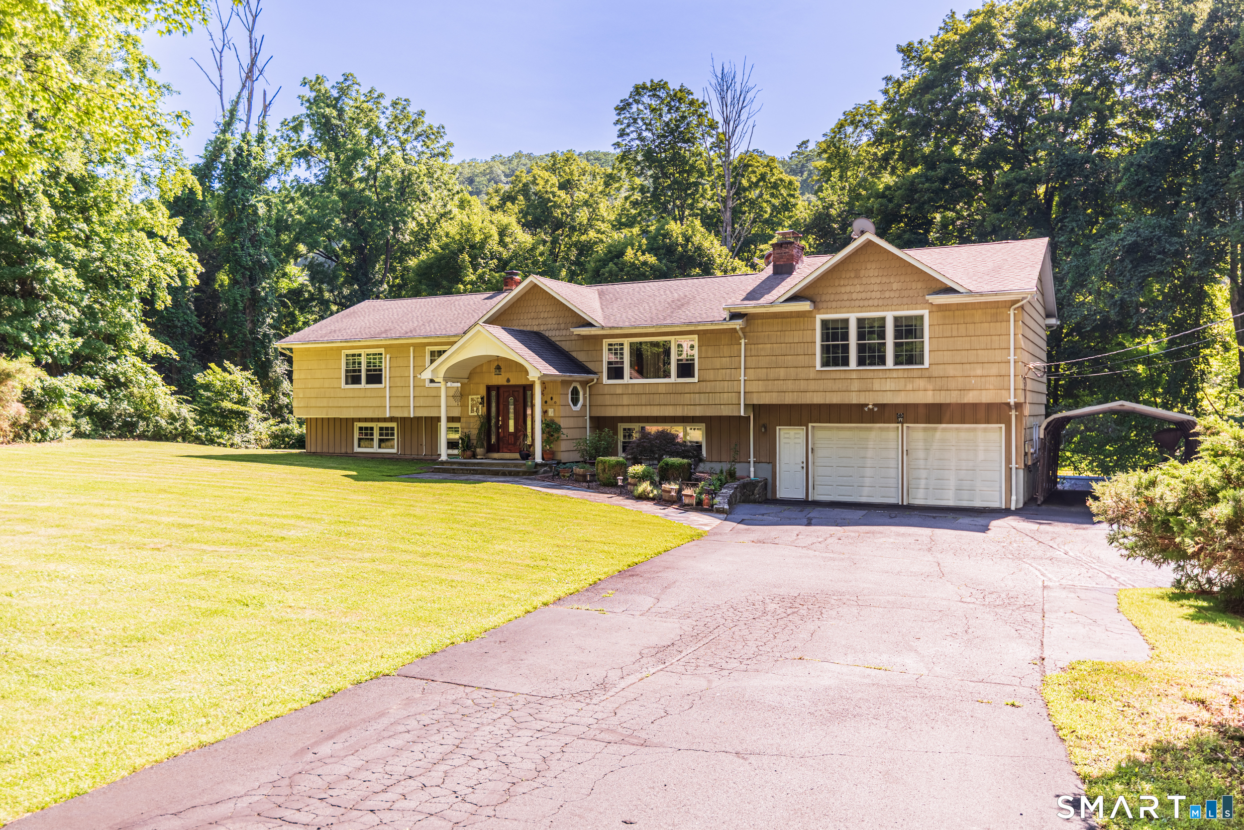 20 Pine Mountain Road Ridgefield, CT 06877 - Photo 1 of 39