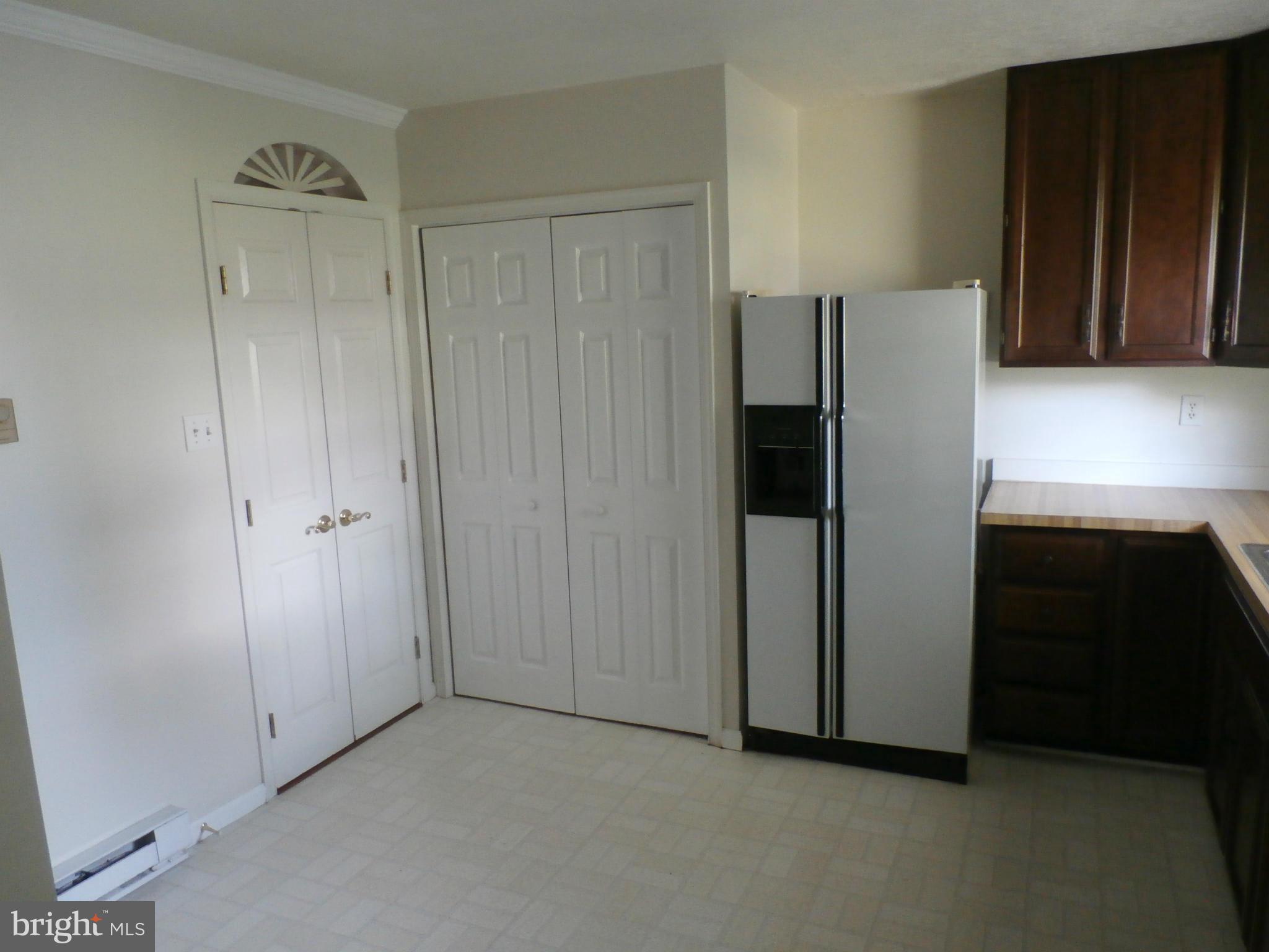 54 Crab Apple Lane Ranson, WV 25438 - Photo 7 of 16 Kitchen