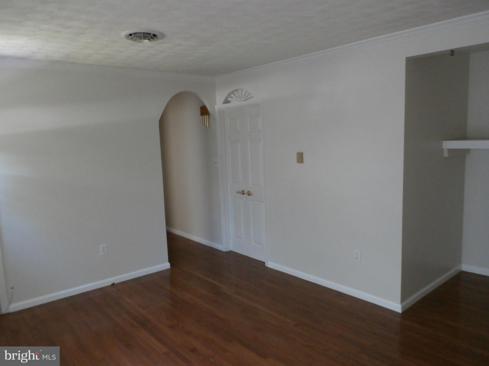 54 Crab Apple Lane Ranson, WV 25438 - Photo 10 of 16 Interior (General)