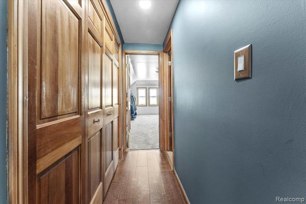 23035 Meridian Road Grosse Ile, MI 48138 - Photo 19 of 52