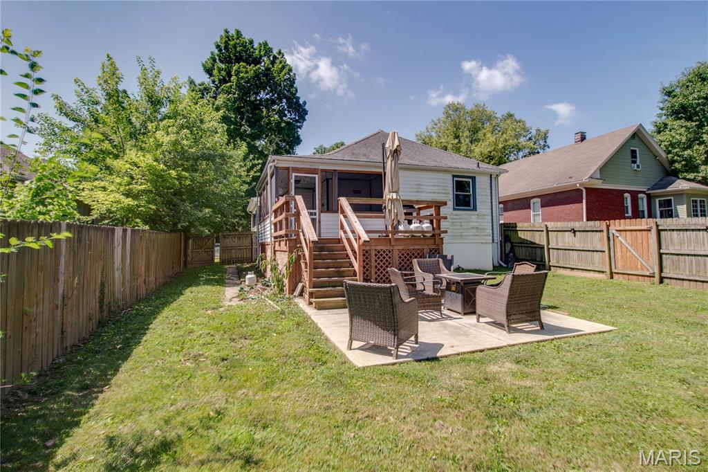 2714 Brown Street Alton, IL 62002 - Photo 36 of 43