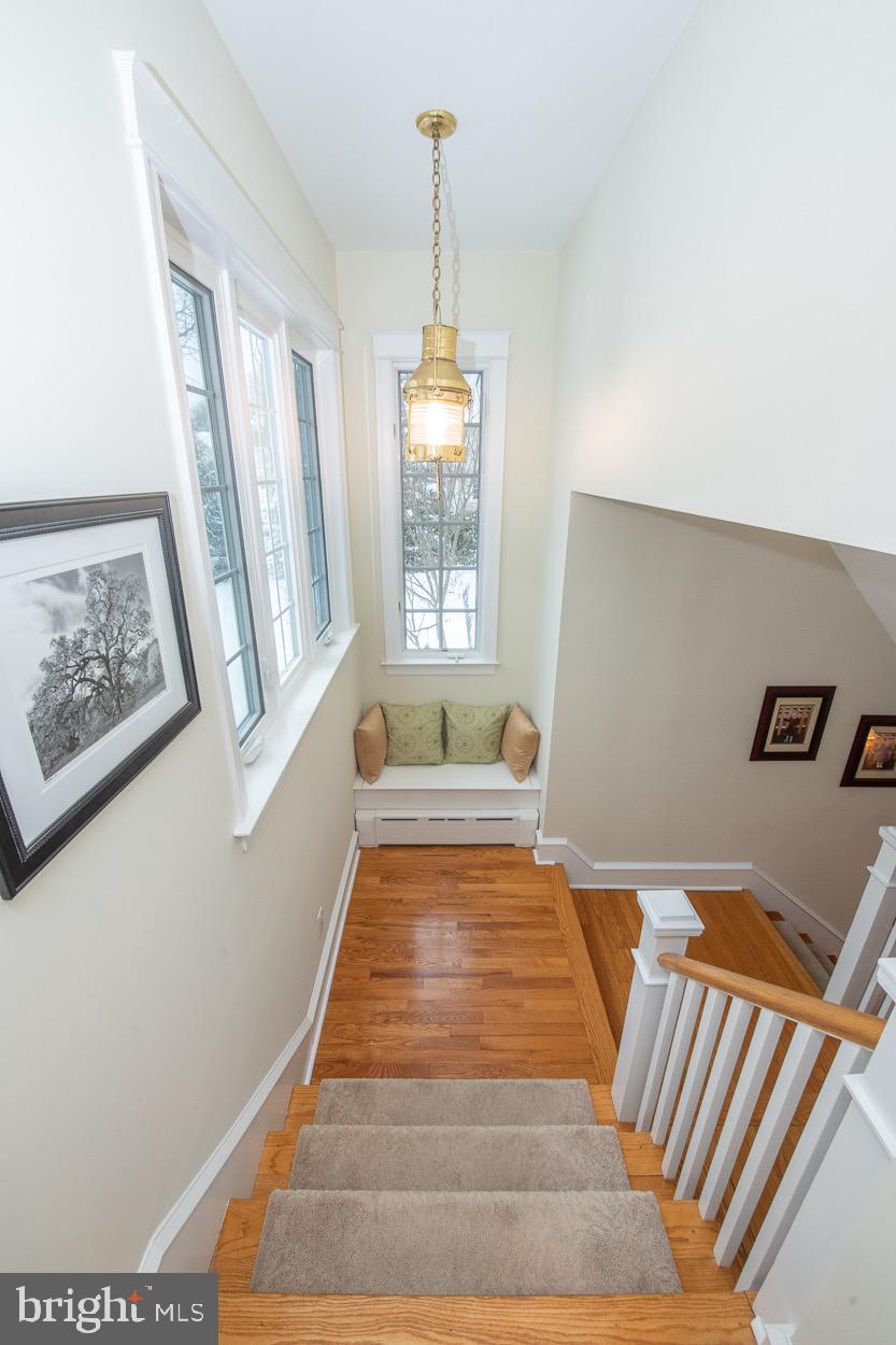 486 St Davids Avenue Wayne, PA 19087 - Photo 19 of 45 Satirwell to second floor