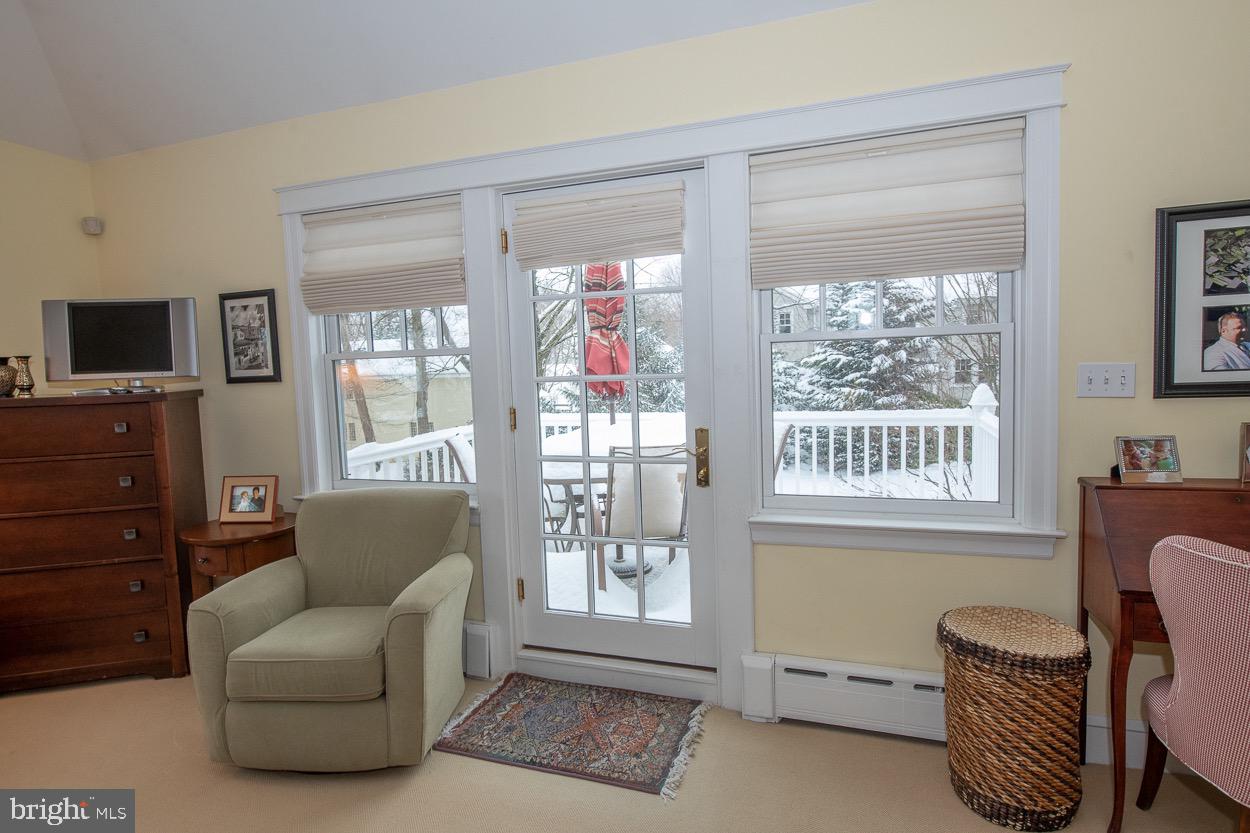 486 St Davids Avenue Wayne, PA 19087 - Photo 21 of 45 Master bedroom door to deck