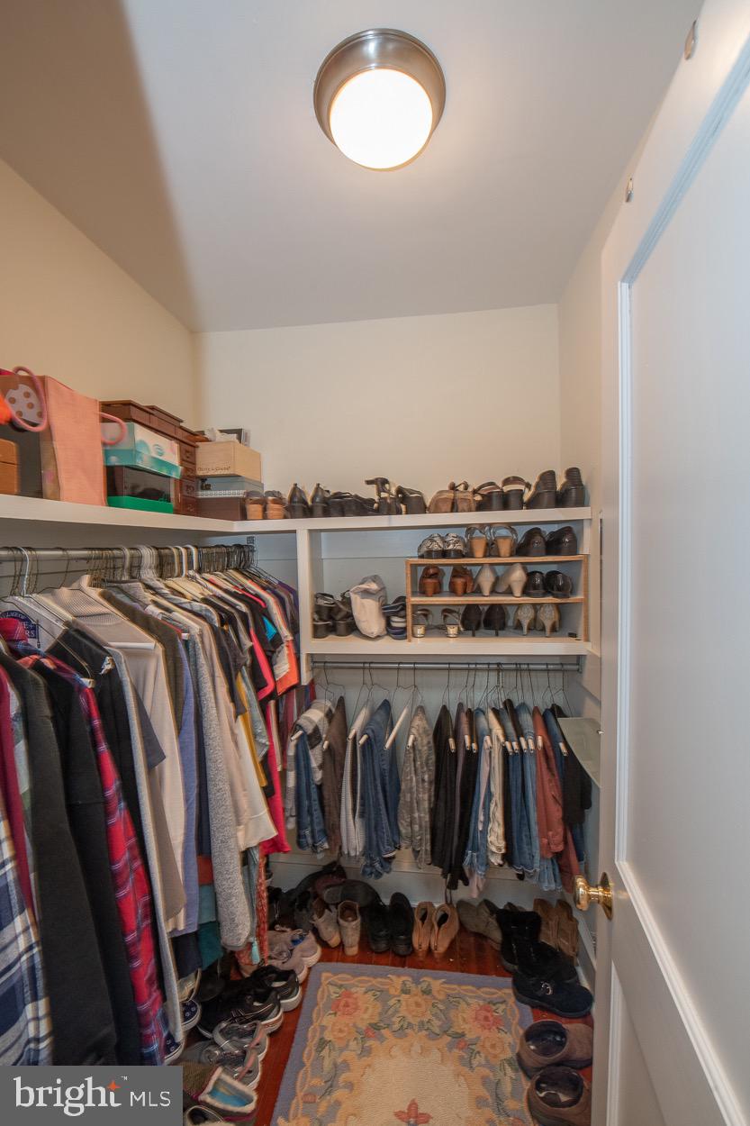 486 St Davids Avenue Wayne, PA 19087 - Photo 25 of 45 Master bedroom walk-in closet