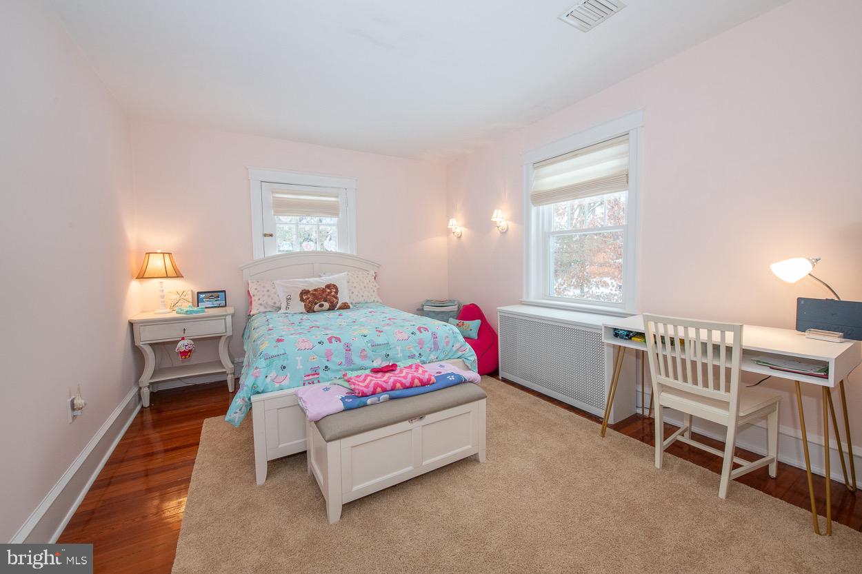 486 St Davids Avenue Wayne, PA 19087 - Photo 31 of 45 Third bedroom