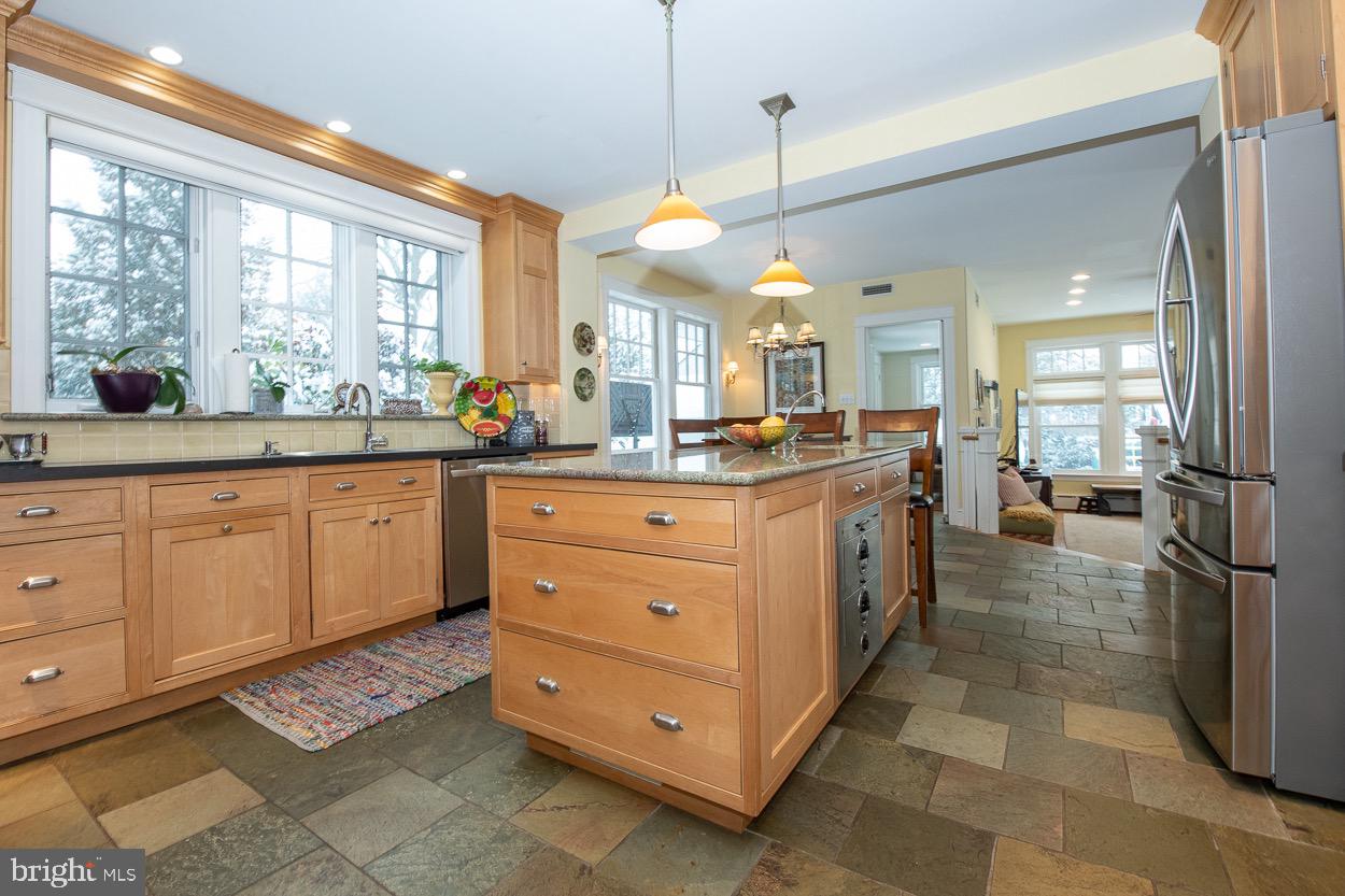 486 St Davids Avenue Wayne, PA 19087 - Photo 7 of 45 Kitchen