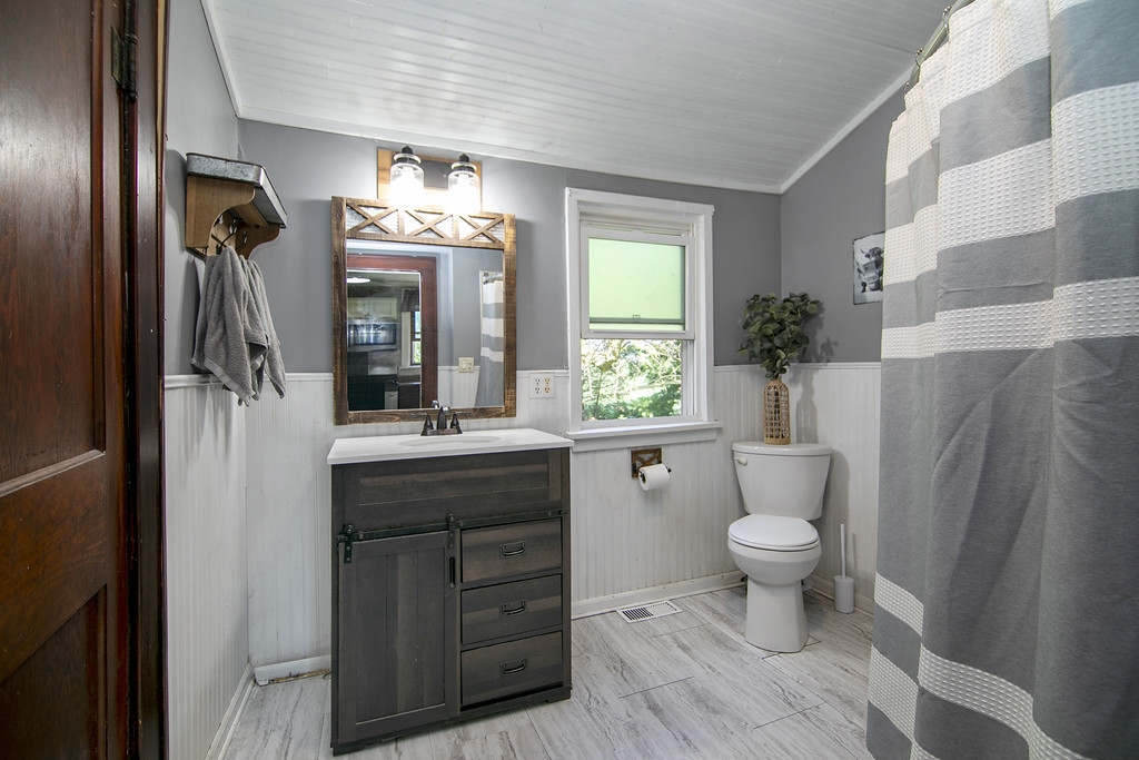 650 East 2200 North Road Danforth, IL 60930 - Photo 14 of 31