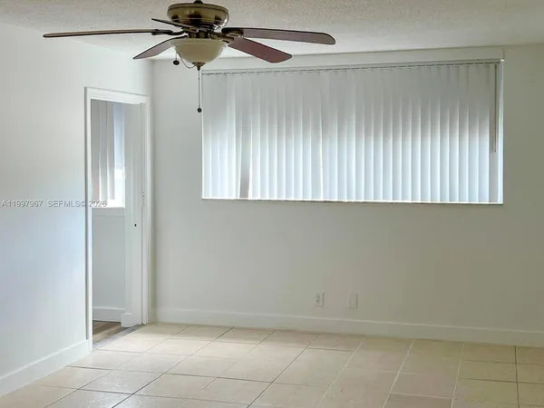 $1,500 | 211 Northeast 8th Avenue, Unit 107, Hallandale Beach, FL 33009