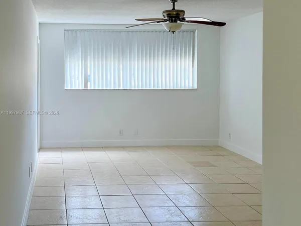 $1,500 | 211 Northeast 8th Avenue, Unit 107, Hallandale Beach, FL 33009
