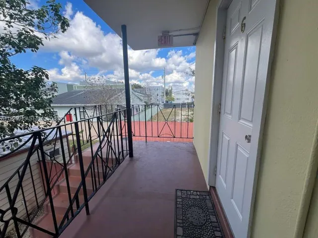 $1,475 | 1275 Northwest 60th Street, Unit 6, Miami, FL 33142