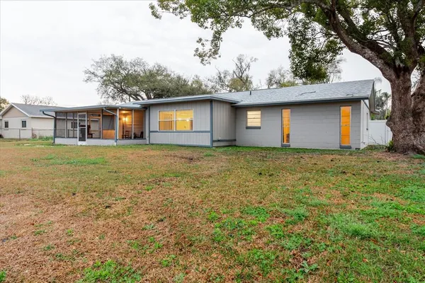 $545,000 | 1210 Lady Elaine Drive, Valrico, FL 33594