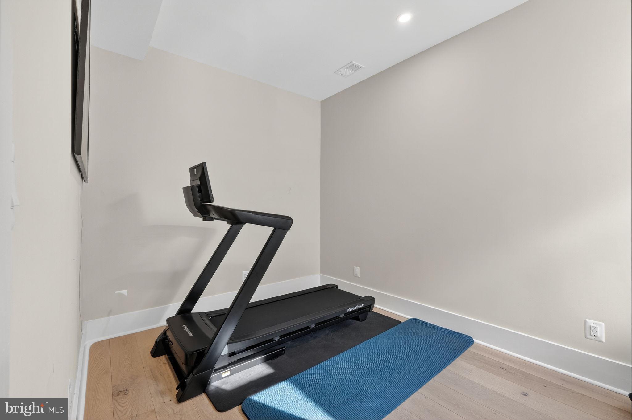 32 Adams Street Northwest Washington, DC 20001 - Photo 22 of 66