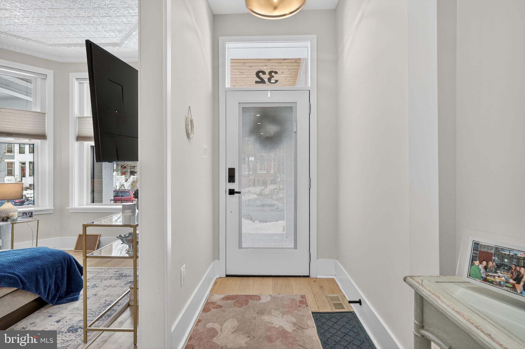 32 Adams Street Northwest Washington, DC 20001 - Photo 5 of 66