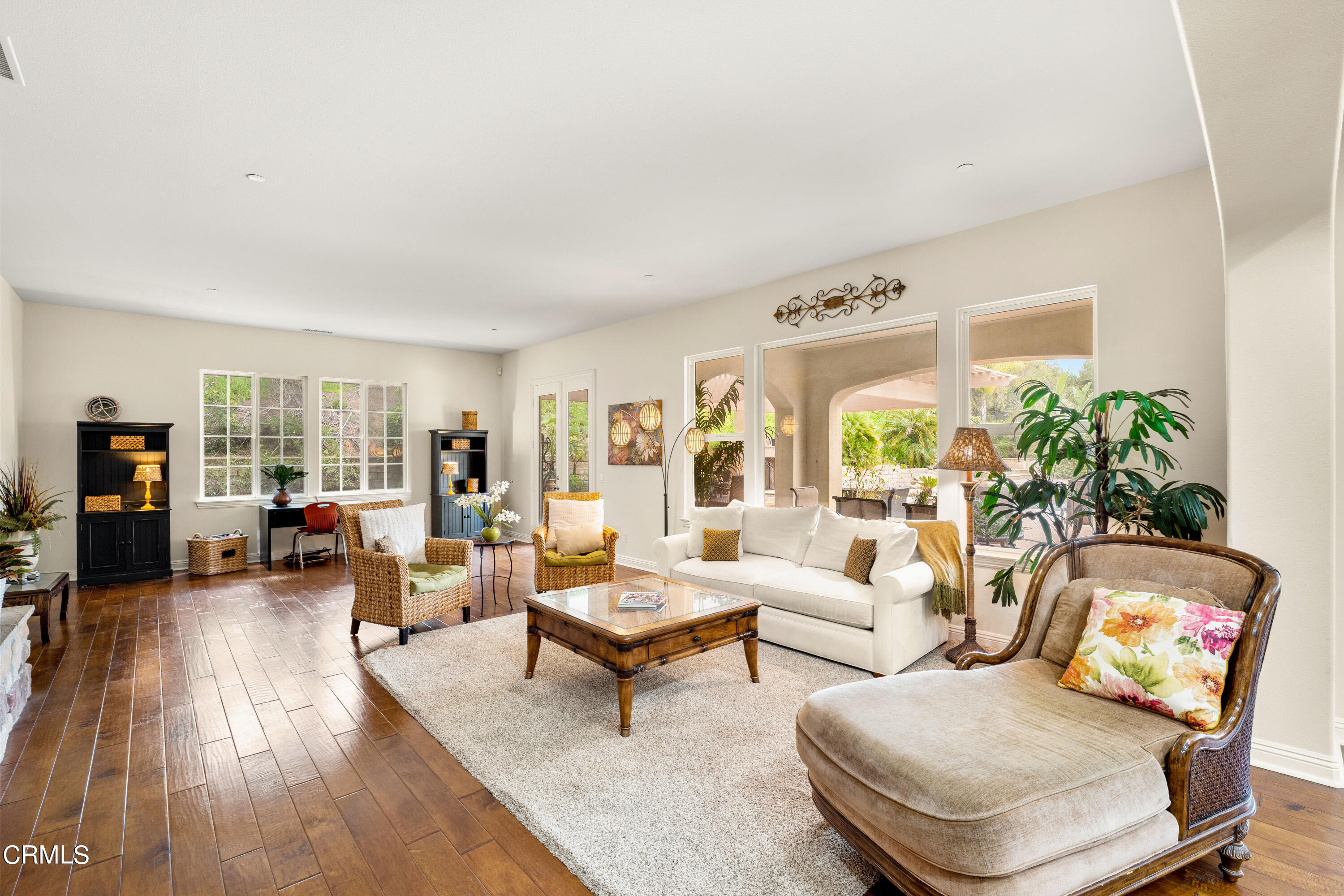 2510 Worth Way Camarillo, CA 93012 - Photo 35 of 75 a living room with furniture and wooden floor