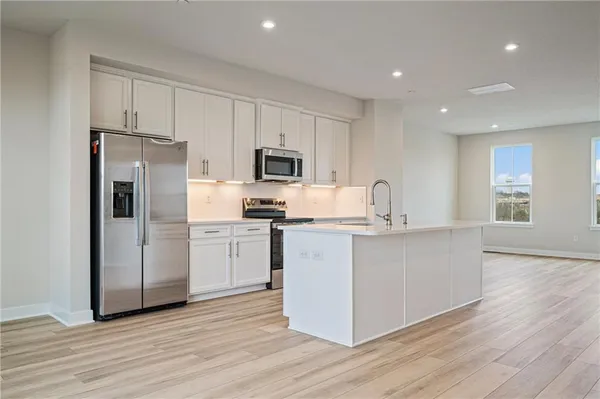 $384,180 | 106 Scenic Ridge Drive, Venetia, PA 15367