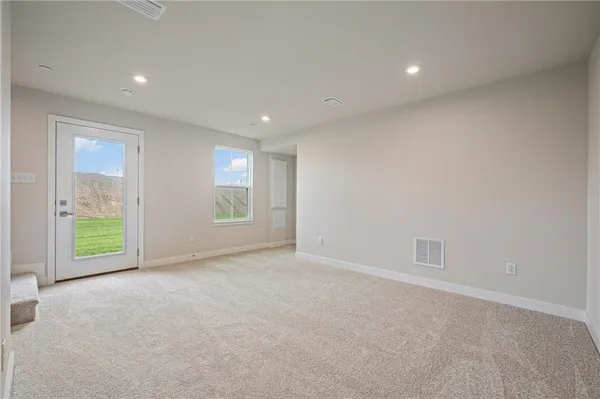 $384,180 | 106 Scenic Ridge Drive, Venetia, PA 15367