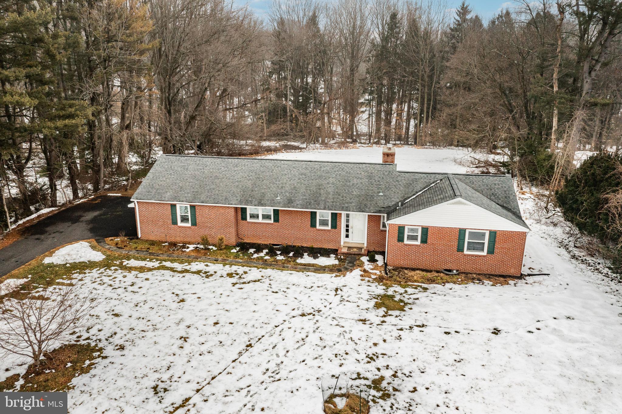 216 North Star Road Newark, DE 19711 - Photo 3 of 49 Front