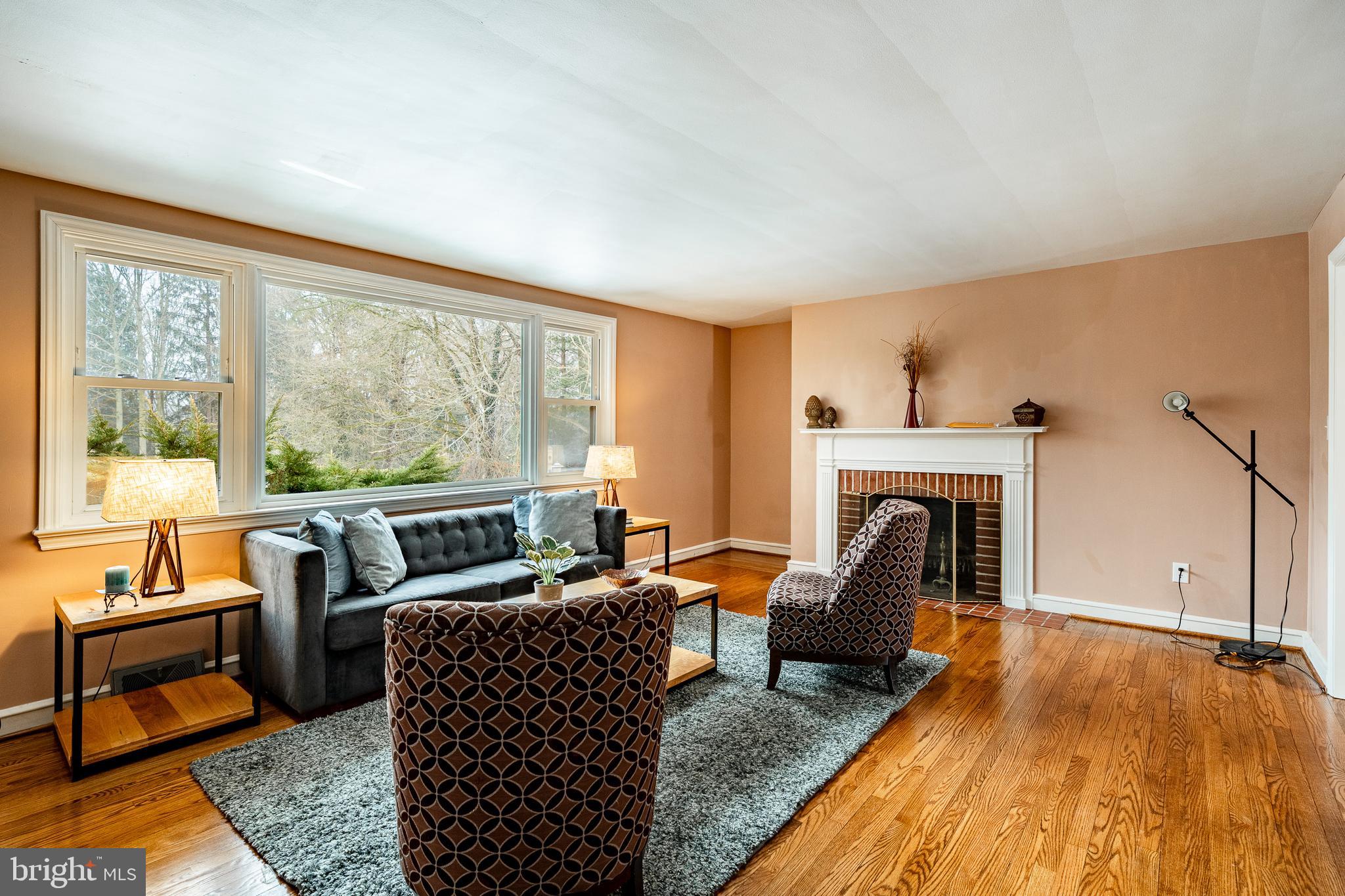 216 North Star Road Newark, DE 19711 - Photo 10 of 49 Living room