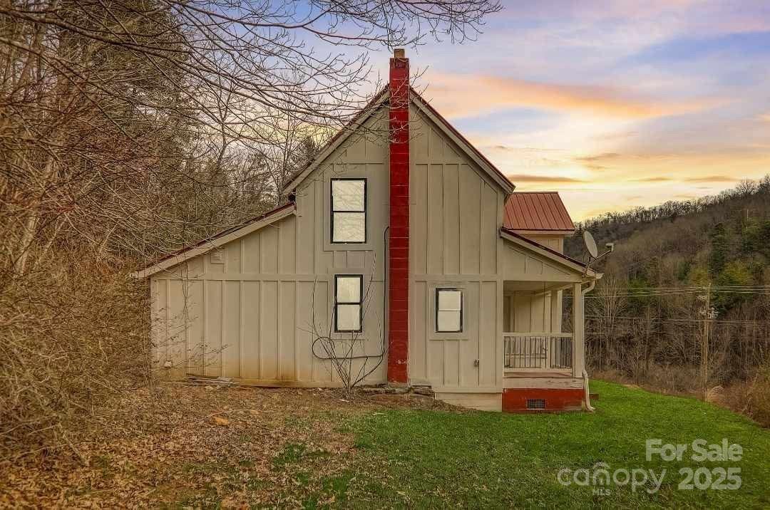 14 Old Mater Farm Road Sylva, NC 28779 - Photo 25 of 26 a view of backyard of house