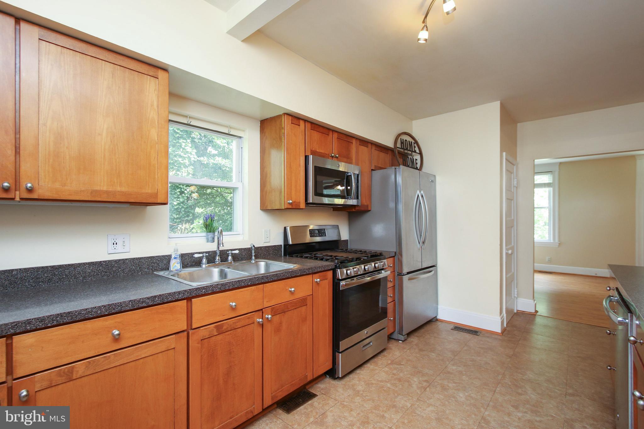 1000 Overbrook Road Baltimore, MD 21239 - Photo 14 of 44