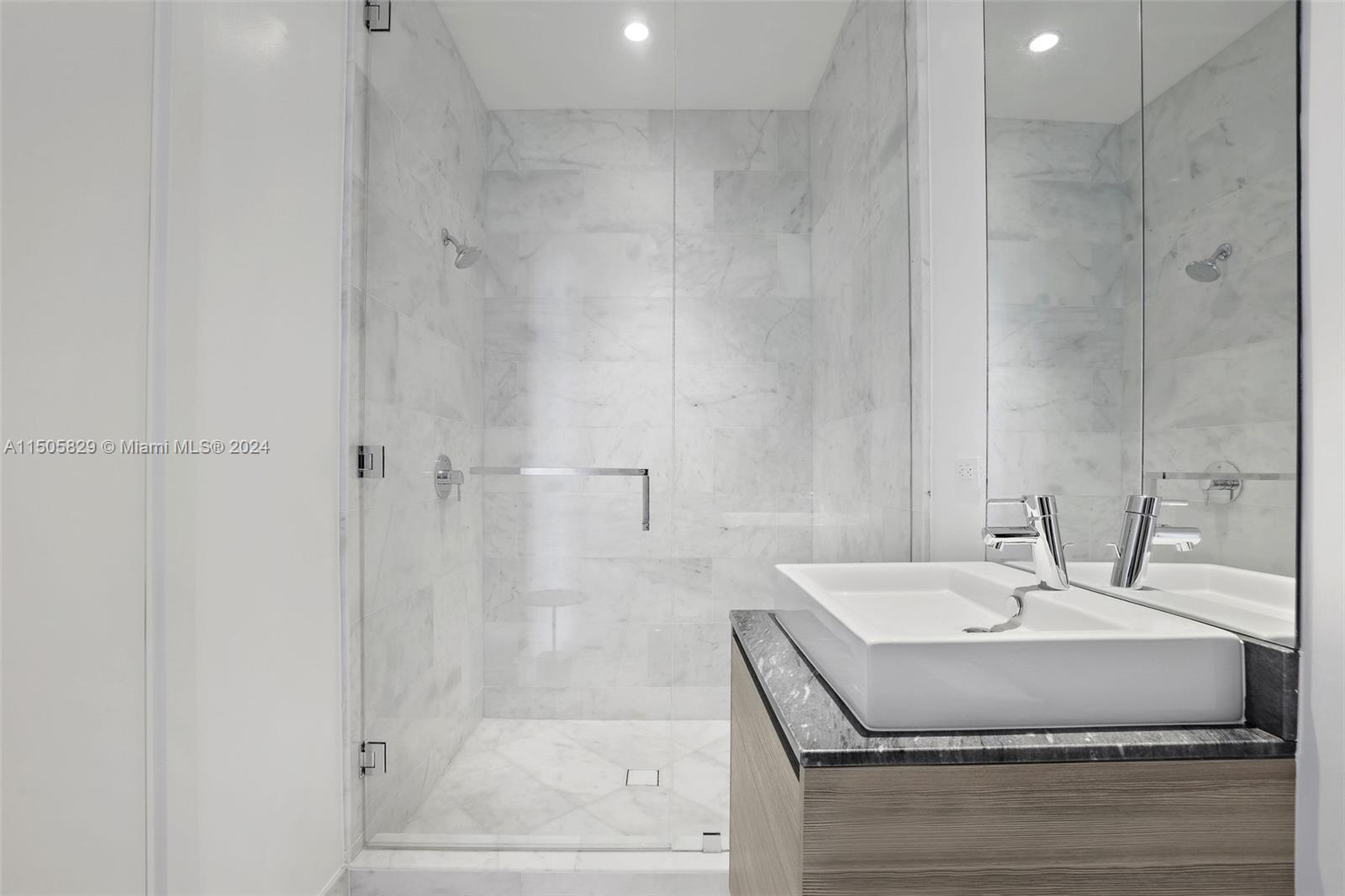 1451 Brickell Avenue, LPH 4902 Miami, FL 33131 - Photo 8 of 50