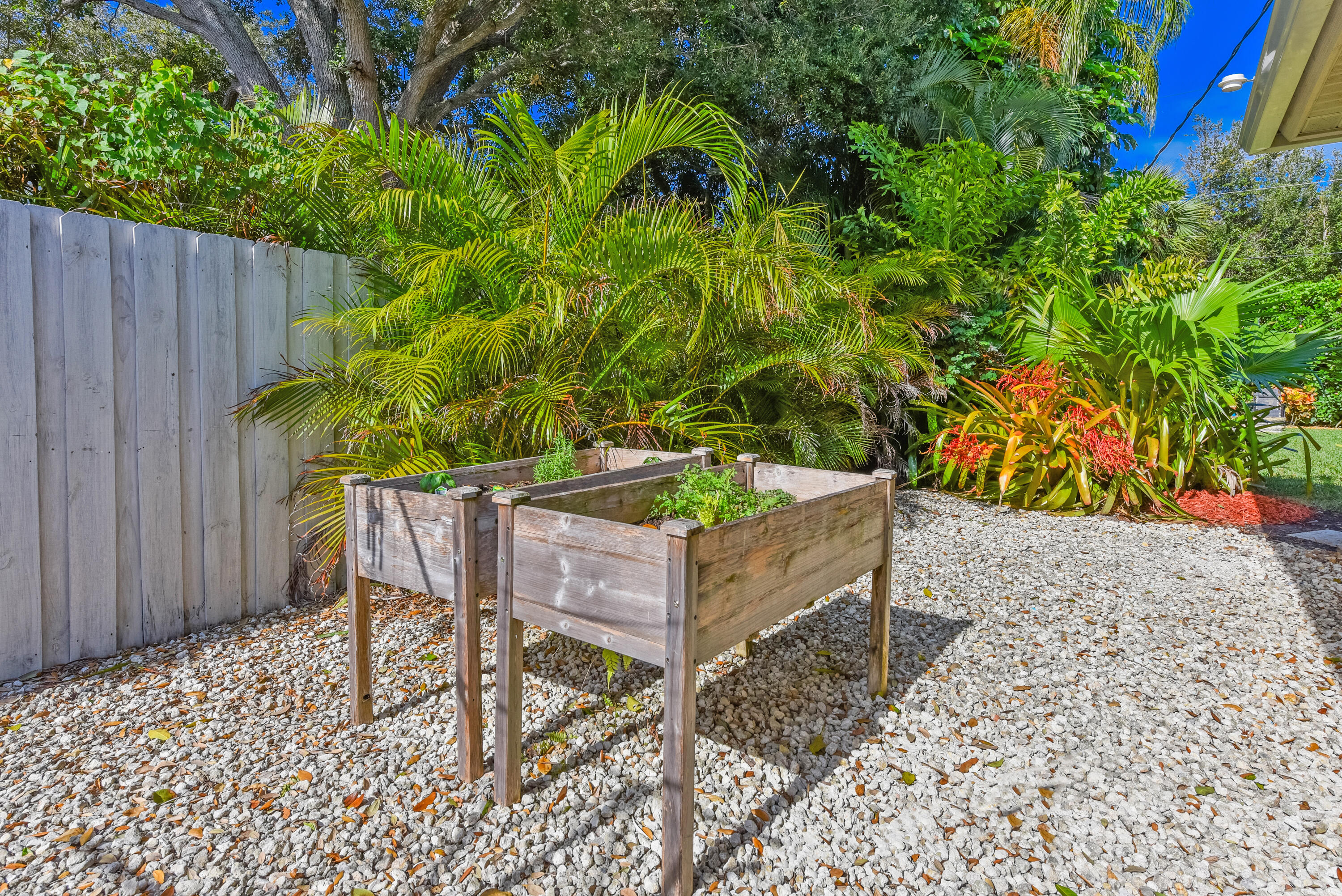4891 Southeast Pompano Terrace Stuart, FL 34997 - Photo 16 of 57 Garden area or boat storage