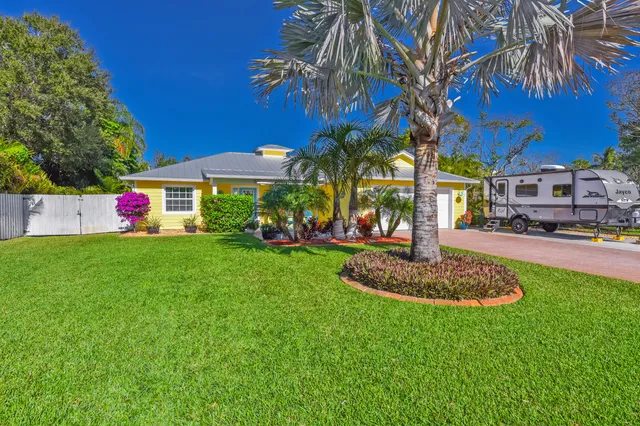 $729,000 | 4891 Southeast Pompano Terrace, Stuart, FL 34997