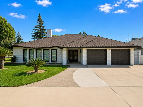 $836,000 | 445 East Audubon Drive, Fresno, CA 93720