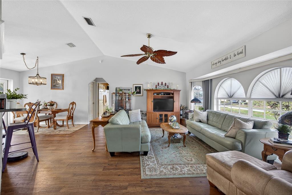 1372 Annette Street Port Charlotte, FL 33980 - Photo 4 of 33