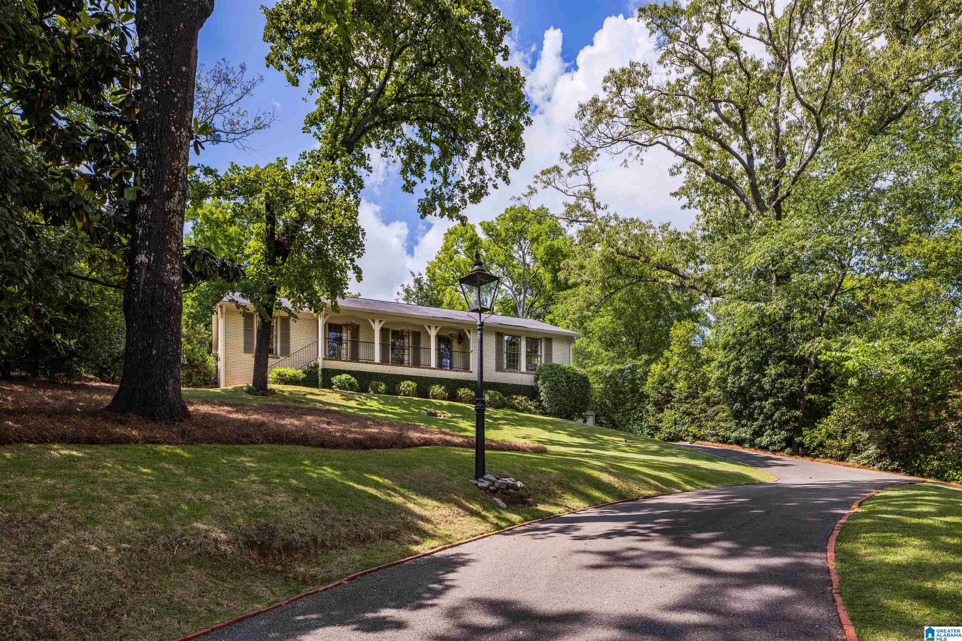 3612 Ridgeview Drive Birmingham, AL 35213 - Photo 3 of 41