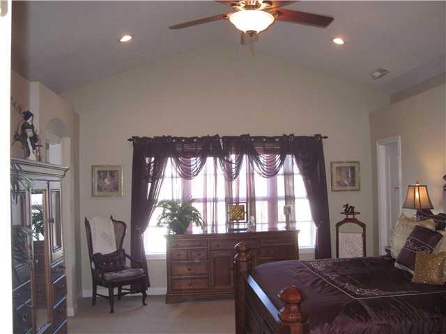 12896 Reedy Court Carmel, IN 46032 - Photo 10 of 23 Gallery Image 10