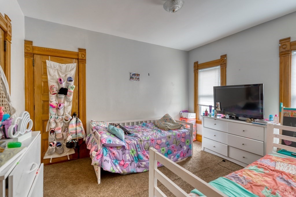 51 Vinton Street Springfield, MA 01104 - Photo 11 of 37 Gallery Image 11