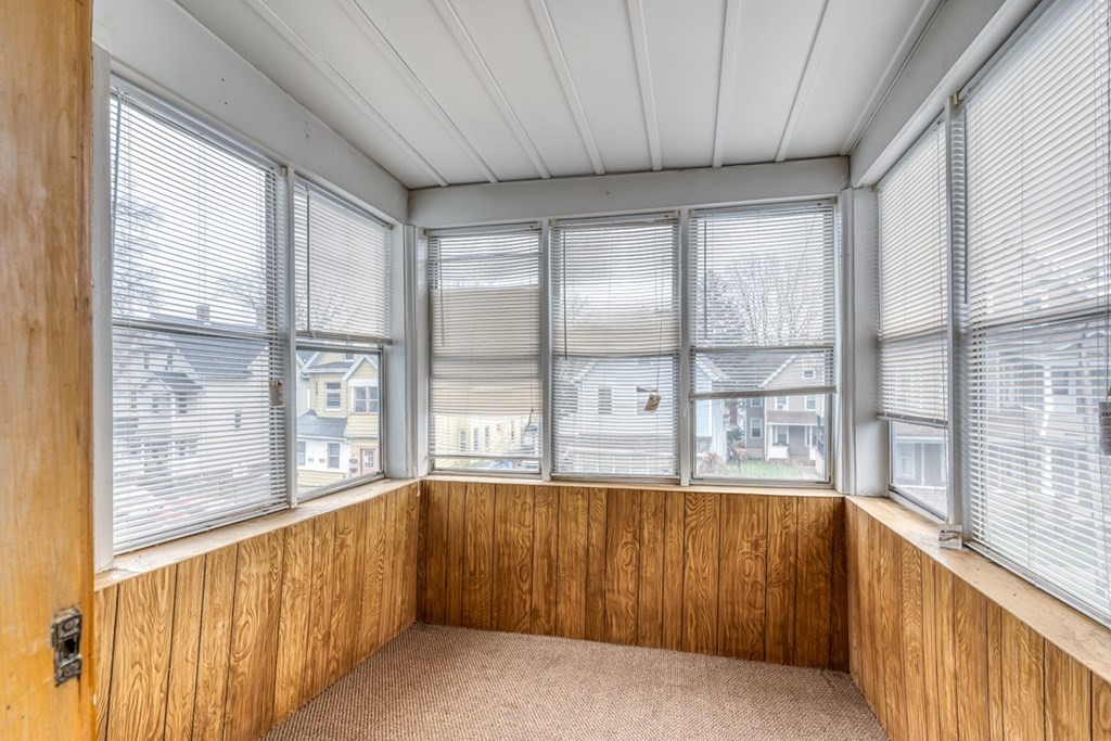 51 Vinton Street Springfield, MA 01104 - Photo 15 of 37 Gallery Image 15