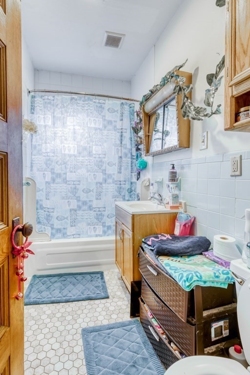 51 Vinton Street Springfield, MA 01104 - Photo 8 of 37 Gallery Image 8