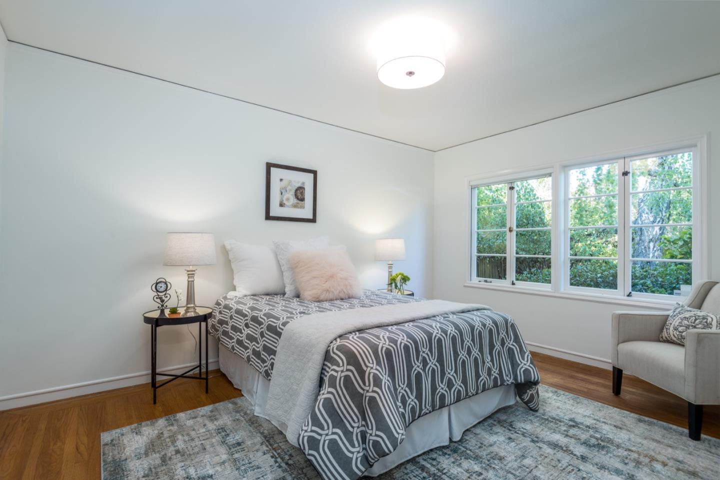 550 Avila Road San Mateo, CA 94402 - Photo 13 of 17 Gallery Image 13