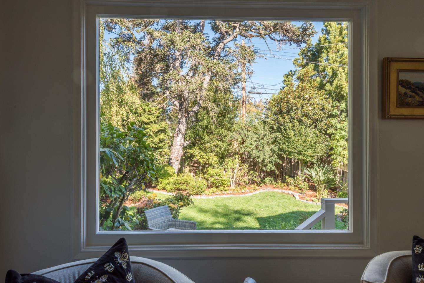 550 Avila Road San Mateo, CA 94402 - Photo 8 of 17 Gallery Image 8