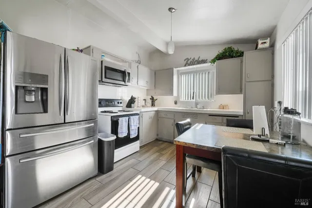 $449,000 | 219 Wisconsin Street, Fairfield, CA 94533