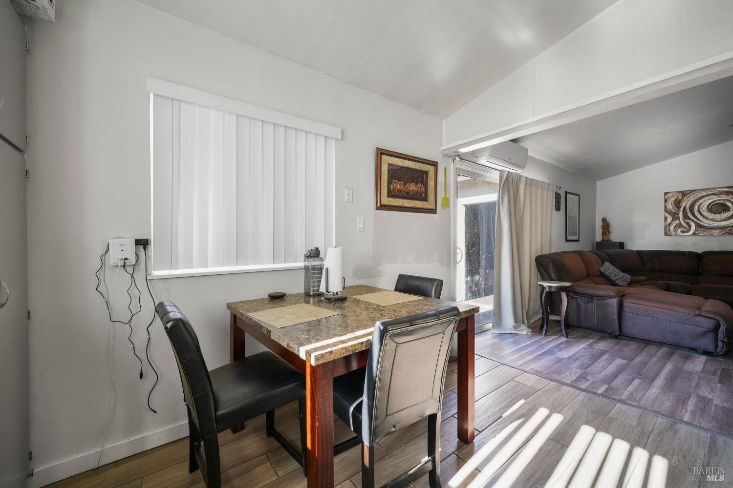 219 Wisconsin Street Fairfield, CA 94533 - Photo 8 of 26