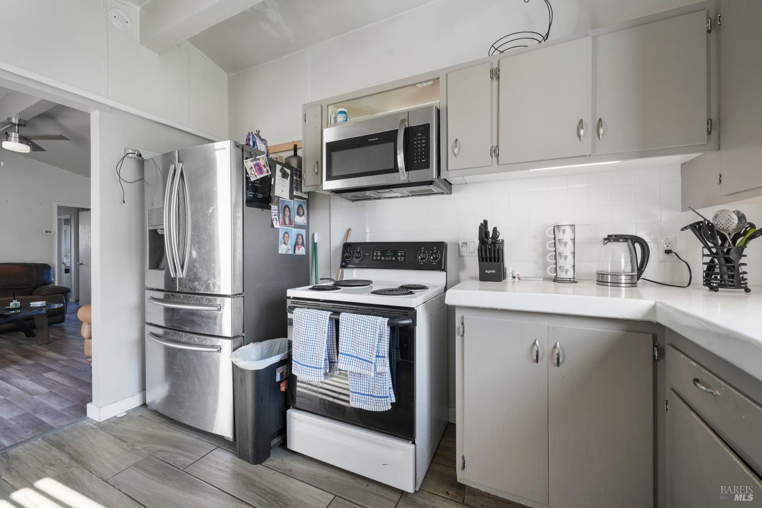 219 Wisconsin Street Fairfield, CA 94533 - Photo 9 of 26